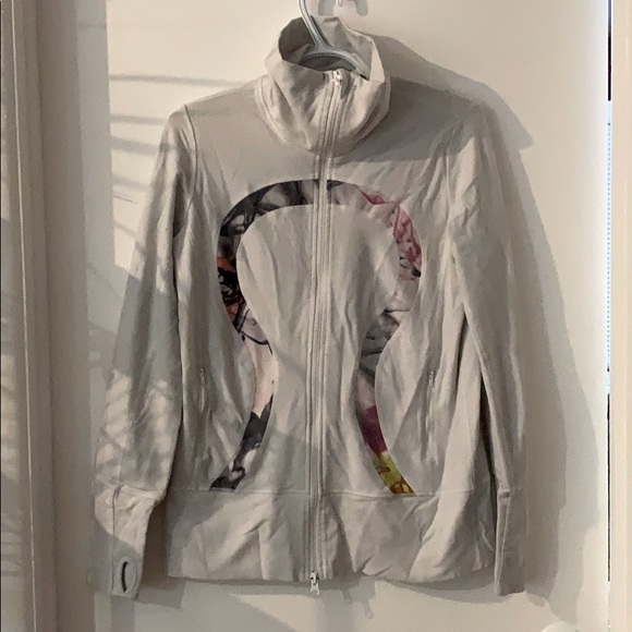 Lulu Sweater - Picture 1 of 1